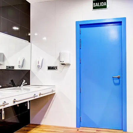 Urban Youth Hostel-3