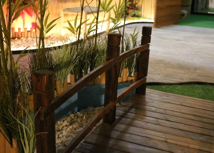 The Pod Suite Hostel Village Valence